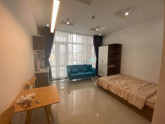 Hình ảnh Mb6623 nạp rút nhanh chóng ban công thang máy sau lưng bệnh Viện Bình Dân Điện Biên Phủ q3
