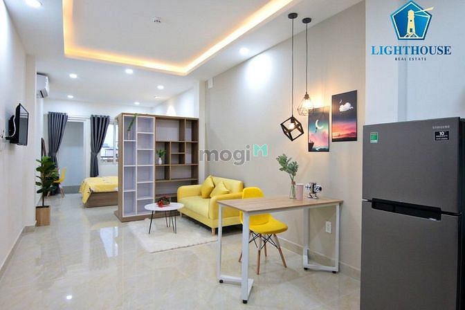 Hình ảnh Balcony Phan Đăng Lưu Phan Xích Phú Nhuận, chợ Bà Chiểu, Quận 1
