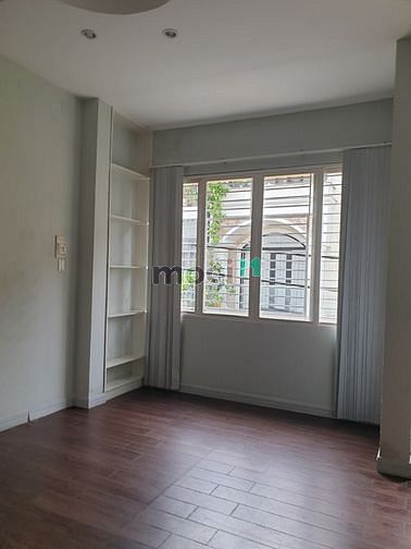 Hình ảnh Cho thuê nhà 3 tầng Lưu Quý Kỳ, ngay Công viên Châu Á - 13tr/th