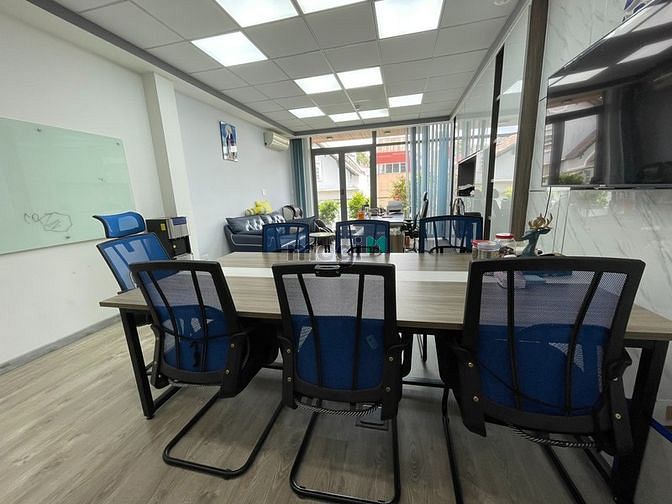Hình ảnh Cho thuê nhà MT Đồ Sơn, P4, Tân Bình hầm 5 lầu chỉ 50tr