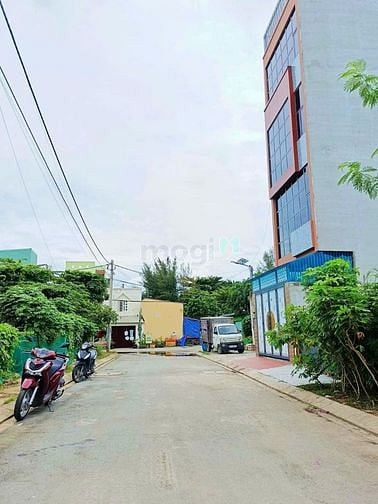 Hình ảnh Bán đất bên hông chợ Long Trường, Nguyễn Duy Trinh, Q9. 3 tỷ 6/54m2