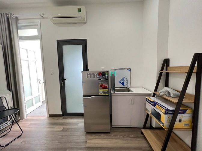 Hình ảnh Studio Full Nội Thất Ban Công Trước Xinh Xắn Quận 7