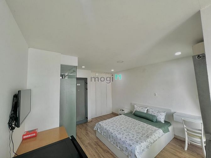 Hình ảnh Studio bancol full nội thất_hẻm ô tô đối diện Etown_foreigner