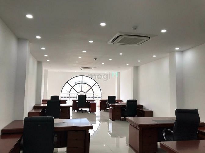 Hình ảnh Cho thuê MTKD 82 Hồng Hà, Tân Bình, 7 Tầng, 525m2 SD, Có TM, KD tự do