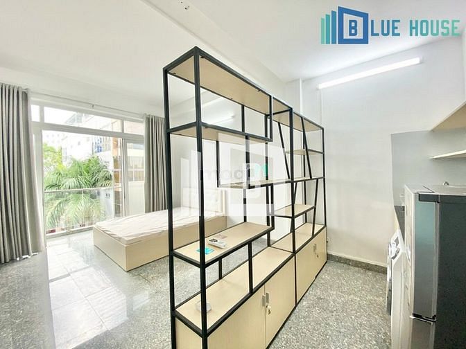 Hình ảnh Phòng mới xây full nội thất cửa sổ lớn ngay CV Hoàng Văn Thụ.