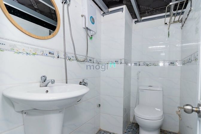 Hình ảnh Cho Thuê Phòng Gác Cao - Ban Công Full Nội Thất Giá Rẻ Ngay Cộng Hoà
