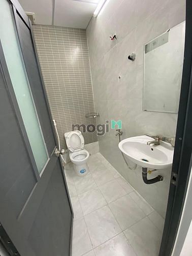Hình ảnh 2 phòng ngủ xinh đẹp ban công lớn.