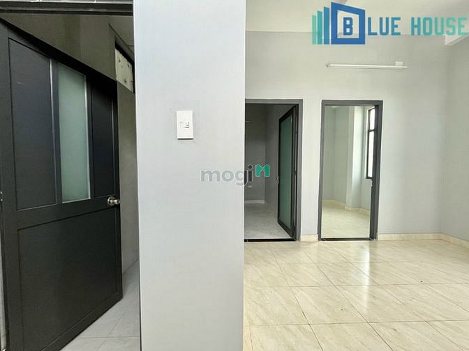 Hình ảnh 2 phòng ngủ xinh đẹp ban công lớn.