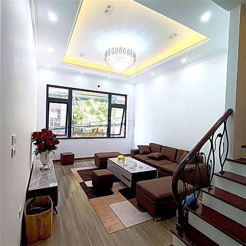 Hình ảnh Bán nhà Phố Hạ Yên Quyết- Cầu Giấy, 60 m2, 5 tầng, ô chờ TM, ở và KD