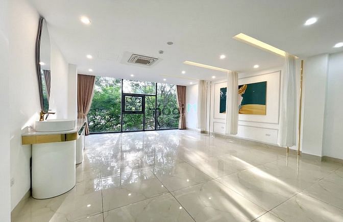 Hình ảnh Mặt tiền 8m khu Thanh Xuân dt 360m2 làm quán nhậu nhà hàng cực đẹp