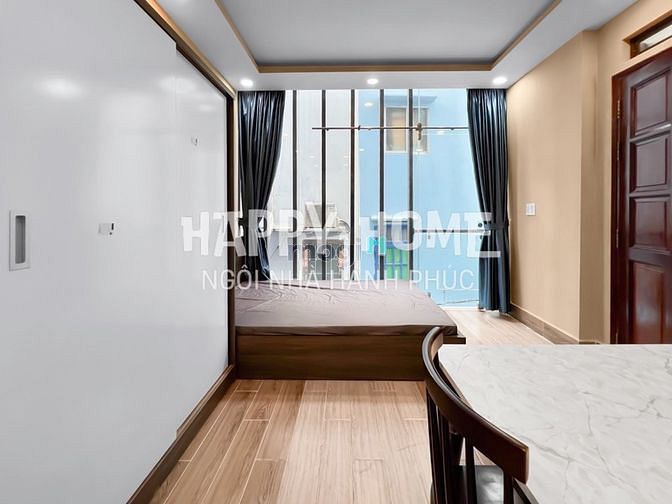 Hình ảnh Cho thuê studio Full nội thất, cửa sổ trời lớn trung tâm Phú Nhuận