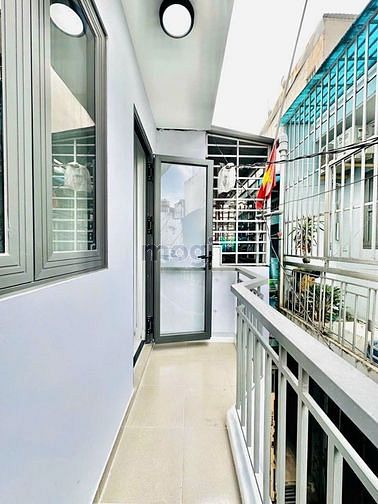 Hình ảnh Nhà mới đầy tiềm năng 42.5m2,giá 3tỷ2,sổ sẳn, Bát Nàn,Quận 2