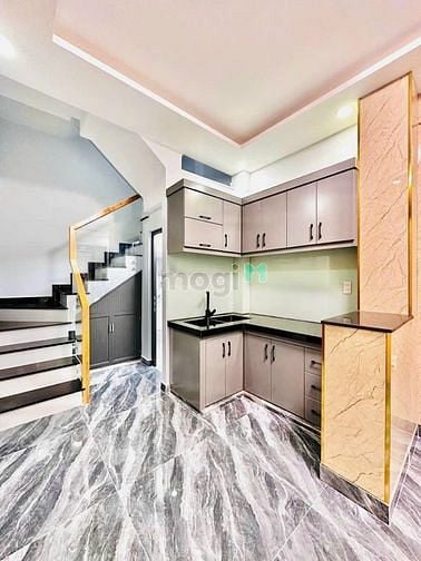 Hình ảnh Nhà mới đầy tiềm năng 42.5m2,giá 3tỷ2,sổ sẳn, Bát Nàn,Quận 2