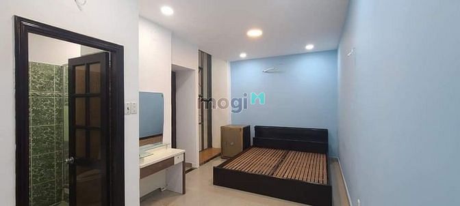 Hình ảnh Cho thuê Vila mặt tiền Phùng Văn Cung P4, Phú Nhuận .