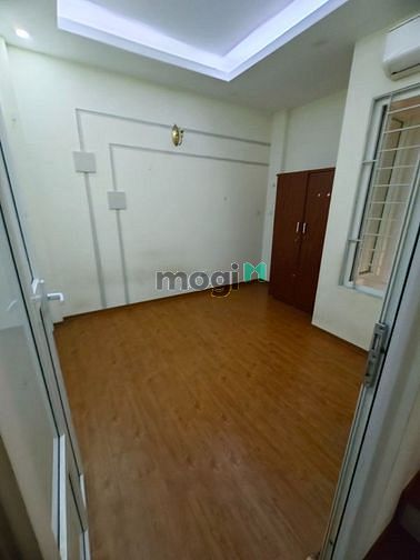 Hình ảnh Cho thuê nhà riêng ngõ 165 Dương Quảng Hàm 45m2 4 tầng 4 ngủ 15 triệu