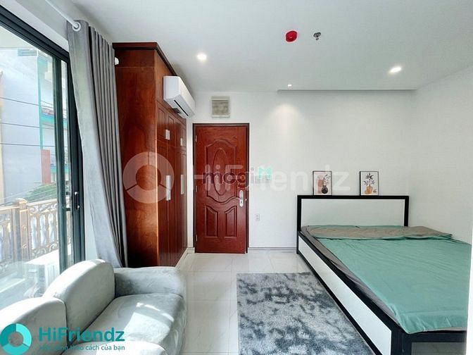 Hình ảnh Studio bancol rộng 40m2 thiết kế hiện đại ngay trung tâm Tân Bình