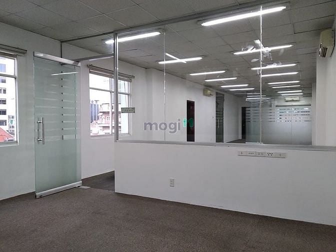 Hình ảnh Cho thuê Nguyên Căn có thang máy hầm 5 lầu Rạch Bùng Binh Quận 3