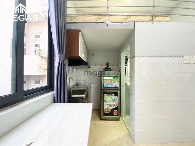 Hình ảnh Cho thuê Trang Chủ MB66.COM / Đăng Ký Tặng 66K quận 10 Duplex Full nội Thất Cửa sổ trời lớn