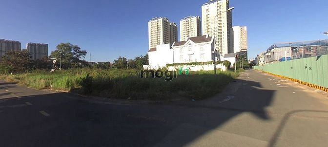 Hình ảnh Mặt tiền-siêu vị trí - Đ.Nguyễn Cửu Vân,Quận Bình Thạnh Giá 2tỷ7 90m2