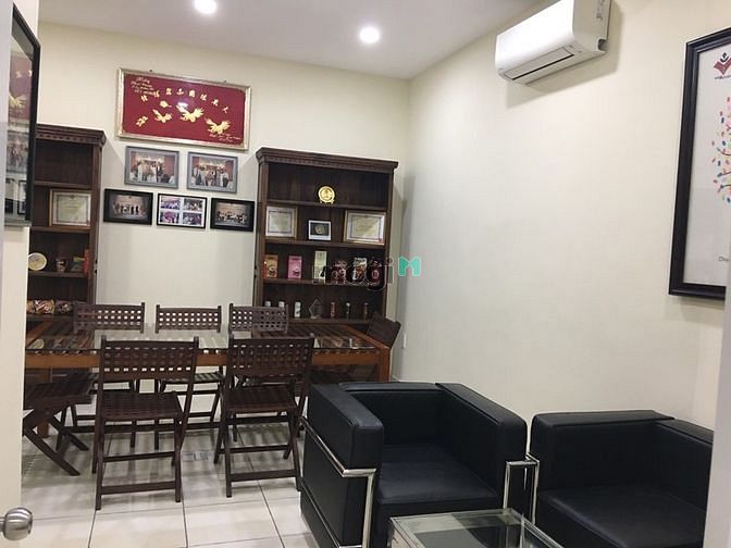 Hình ảnh Cho thuê nhà mt 3bis Lam Sơn Bình Thạnh .
