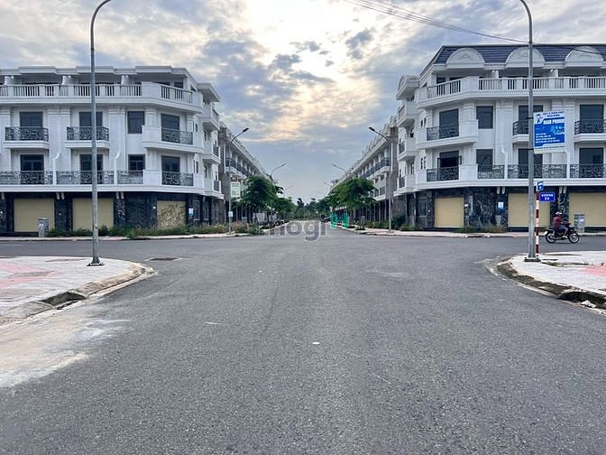 Hình ảnh Duy nhất 1 lô đường F5 khu tái định cư bửu long, bao mọi thuế phí !