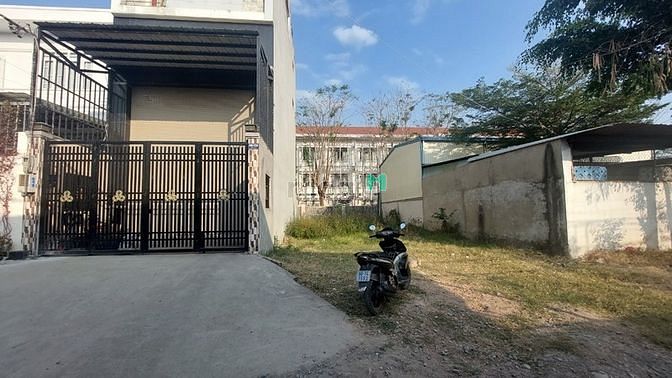 Hình ảnh Đất Đẹp💥 8x20m Full thổ cư Ngã 4 Hóc Môn SHR đg Nhựa 10m Lê Thị KIm