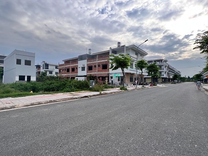 Hình ảnh Duy nhất 1 lô đường F5 khu tái định cư bửu long, bao mọi thuế phí !