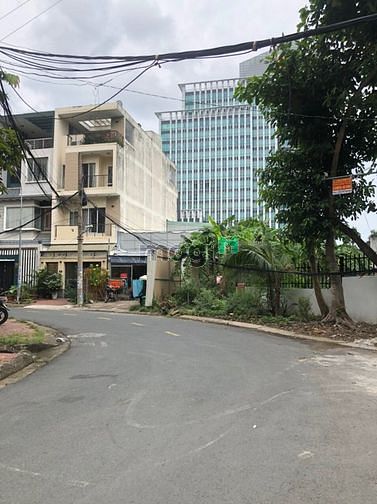 Hình ảnh bán mảnh đất cực kì đẹp tặng nhà cấp 4