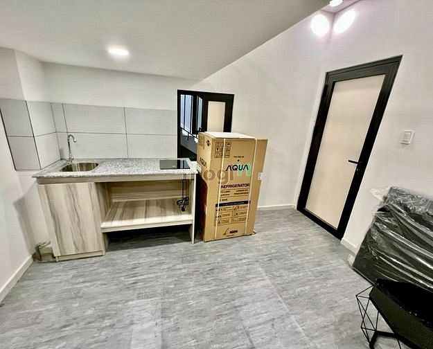 Hình ảnh Phòng quận 10, có cửa sổ, gần đh Ngoại Ngữ, BigC,