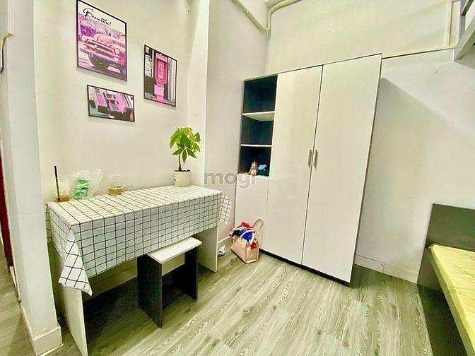 Hình ảnh Duplex phòng khách-bếp rộng, ban công thoáng gần ngã tư bảy hiền