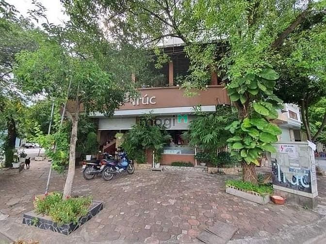 Hình ảnh Đất phân lô ô tô tránh TĐC Giang Biên, vỉa hè 3m, thoáng vĩnh viễn
