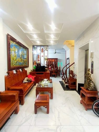 Hình ảnh Nhà 5 tầng thang máy, dân xây chắc chắn phố Đức Giang