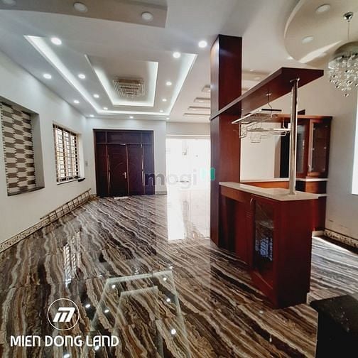 Hình ảnh Biệt thự 990/ Âu Cơ, P14. Quận Tân Bình. mới 100%. DT 280m. Giá 25 Tỷ
