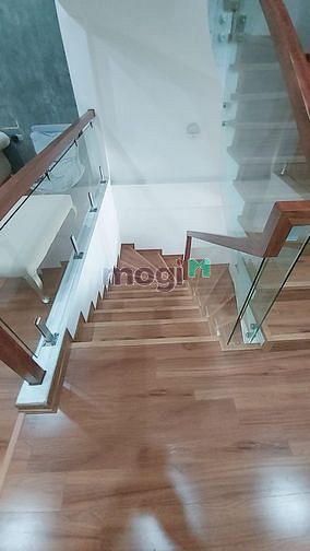Hình ảnh Nhà đẹp TĐC xóm Lò Thanh Am. Nhà đẹp long lanh, dân xây mới 99%