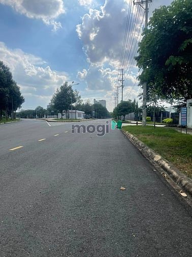 Hình ảnh Cần bán miếng đất gia đình để lại