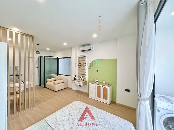 Hình ảnh Mb6623 nạp rút nhanh chóng Studio Bình Thạnh Ban công | PC Indochine ấn tượng hiếm có