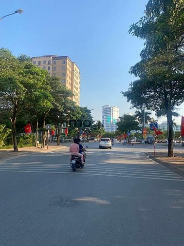 Hình ảnh Bán đất Kẻ Tạnh, Lô Góc Thoáng Sáng, ô tô tải vào đất, ngõ thẳng tắp