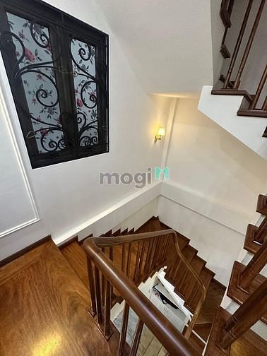 Hình ảnh Siêu biệt thự Tân cổ điển Sài Đồng. Nhìn là mê.