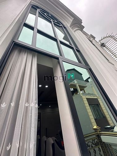 Hình ảnh Siêu biệt thự Tân cổ điển Sài Đồng. Nhìn là mê.