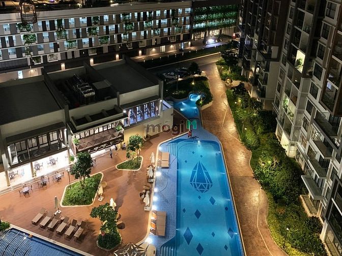 Hình ảnh Brilliant - 2PN - 98m2, Full NT mới, tầng cao view hồ bơi thoáng mát