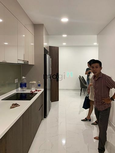 Hình ảnh Brilliant - 2PN - 98m2, Full NT mới, tầng cao view hồ bơi thoáng mát