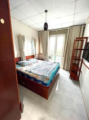 Hình ảnh Sốc CHDV 1PN BANCON, máy giặt riêng, bếp hút mùi, lò visóng, thang máy