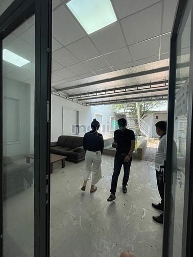 Hình ảnh Cho thuê hoặc bán biệt thự Quận 2.