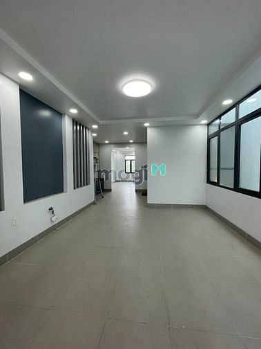 Hình ảnh Cho thuê hoặc bán biệt thự Quận 2.