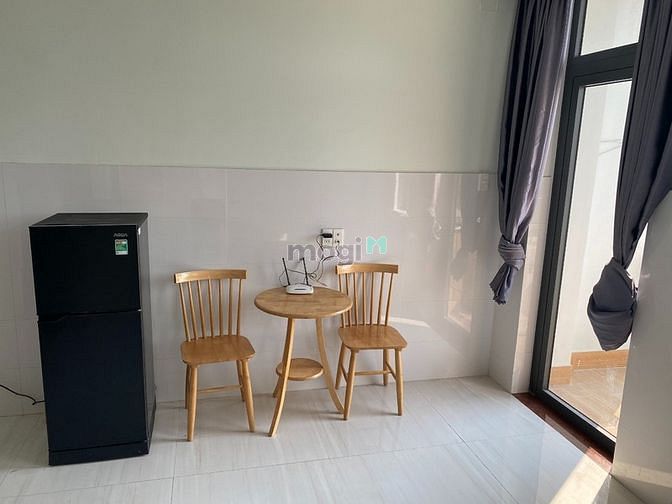 Hình ảnh Cho Thuê Căn Hộ Studio Balcony_Ngay Cầu Sài Gòn_Hàng Xanh_Vinhomes_MGR