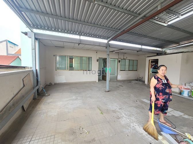 Hình ảnh Cho thuê phòng 25m2 ban công thoáng quận 11