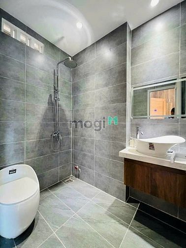 Hình ảnh Cho Thuê Nhà Mặt Tiền 95A Bắc Hải, Quận 10