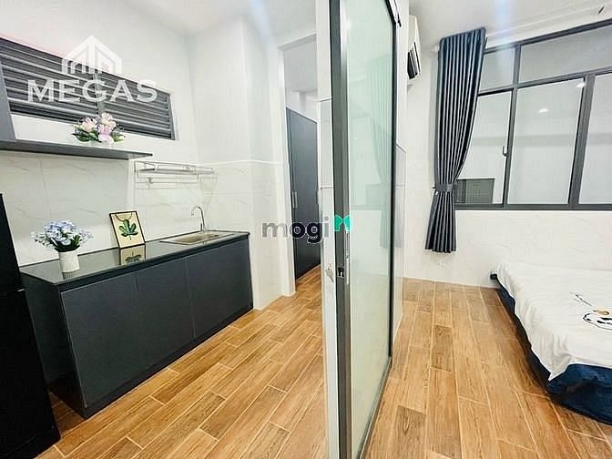 Hình ảnh 🏡Căn Hộ Cao Cấp - FULL NỘI THẤT - CÓ BANCOL VIEW SG 🏡