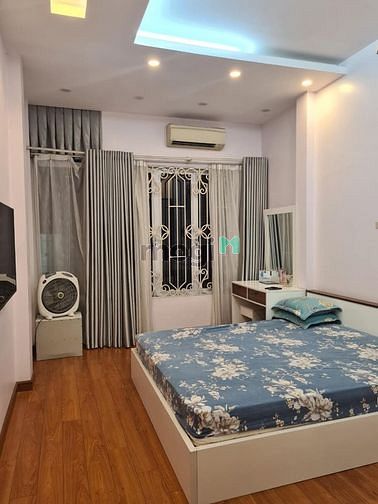 Hình ảnh Bán nhà Phố Trạm 45m2- 5 tầng-mt 4m–Ô TÔ TRÁNH–KINH DOANH–HƠN 6 TỶ