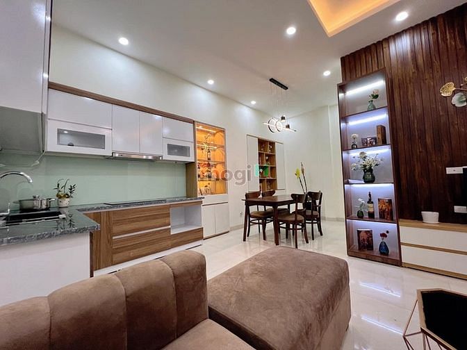 Hình ảnh Bán nhà Phố Trạm 45m2- 5 tầng-mt 4m–Ô TÔ TRÁNH–KINH DOANH–HƠN 6 TỶ